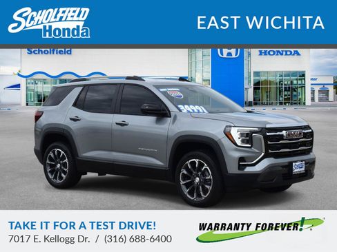 Used 2026 GMC Terrain Elevation w/ Elevation Premium Package AWD/4WD image 1