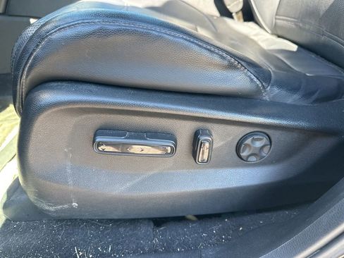 Used 2017 Honda CR-V EX-L image 18