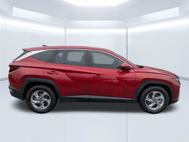 Certified 2024 Hyundai Tucson SE FWD image 3