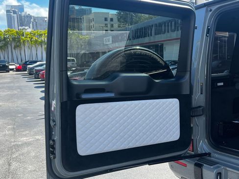 Used 2023 Mercedes-Benz G 63 AMG 4MATIC image 6