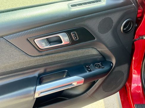 Used 2024 Ford Mustang GT RWD image 17