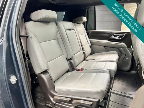 Used 2022 Chevrolet Suburban LT w/ LT Signature Package AWD/4WD image 10