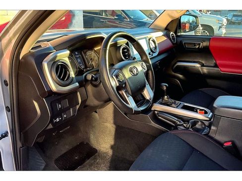 Used 2023 Toyota Tacoma SR5 w/ Technology Package image 14