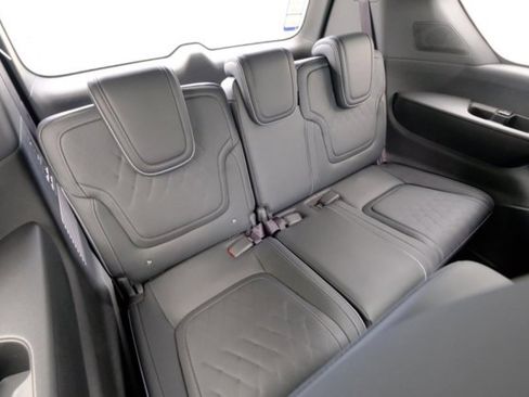 New 2025 INFINITI QX80 Autograph image 18