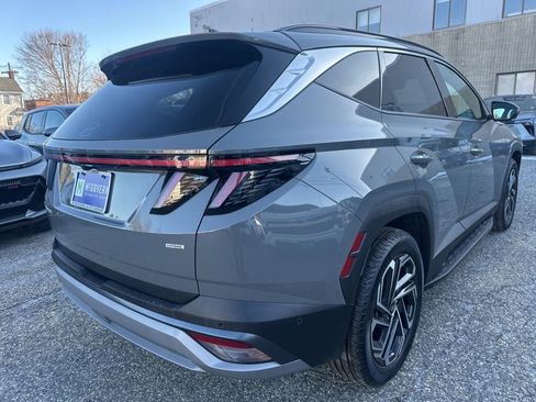 Used 2025 Hyundai Tucson Limited image 5