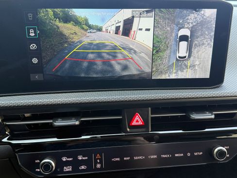 New 2025 Kia EV6 Wind image 22