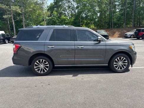 Used 2018 Ford Expedition Limited w/ Driver Assistance Package image 4