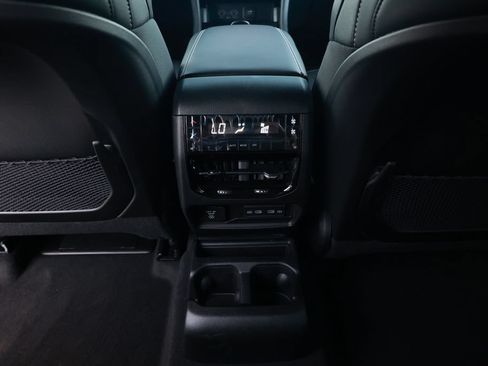 New 2026 Jeep Grand Cherokee L Limited RWD image 28