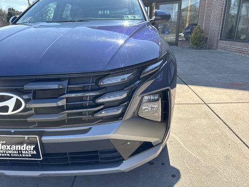 Certified 2025 Hyundai Tucson SEL image 10