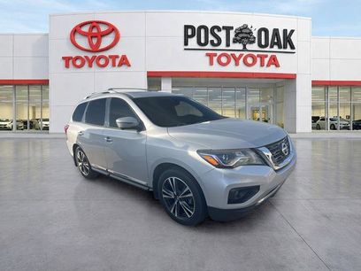 Used 2020 Nissan Pathfinder Platinum