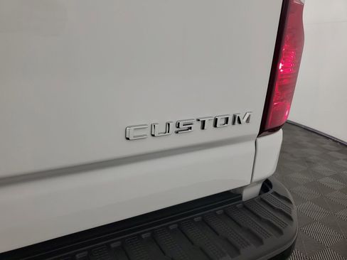 New 2026 Chevrolet Silverado 2500 Custom w/ Z71 Off-Road Package image 31