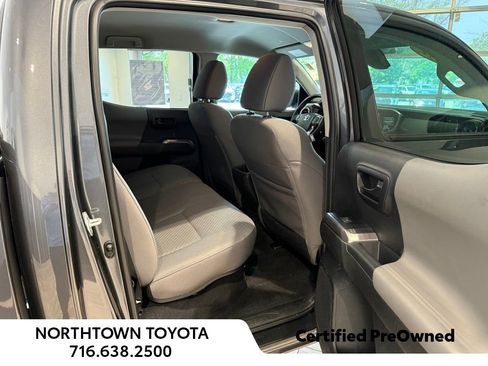 Used 2023 Toyota Tacoma SR5 AWD/4WD image 14