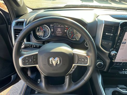 Used 2024 RAM 1500 Big Horn image 24
