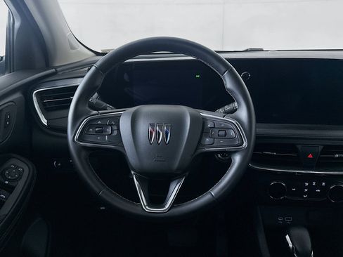 Used 2025 Buick Encore GX Preferred image 18