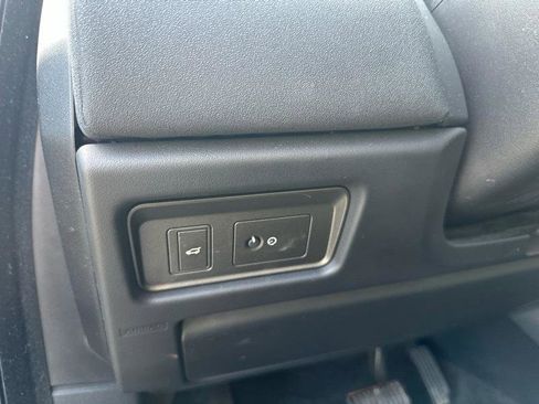 Used 2017 Land Rover Range Rover Evoque HSE image 14