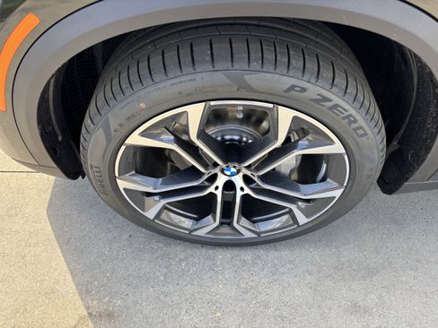 Used 2026 BMW X5 xDrive40i image 13
