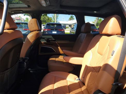 Certified 2025 Kia Telluride SX Prestige X-Line image 14