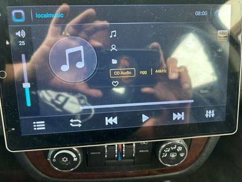 Used 2010 Chevrolet Impala LS image 10