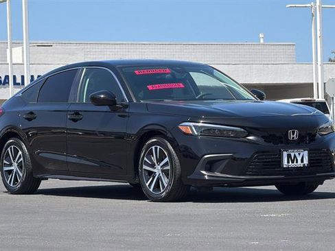 Used 2024 Honda Civic LX image 2
