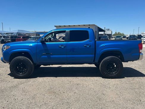 Used 2016 Toyota Tacoma SR5 w/ Towing Package RWD image 8