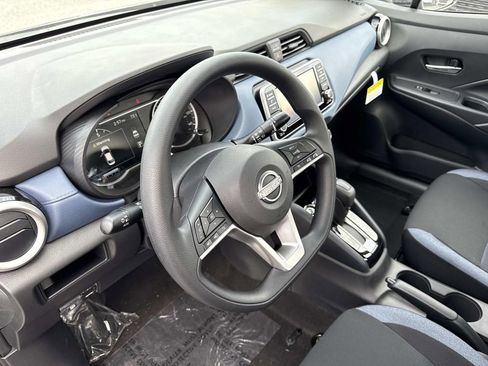 New 2025 Nissan Versa SV w/ Trunk Package image 20