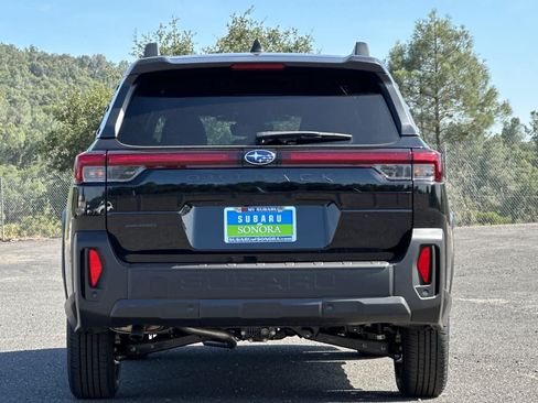 New 2026 Subaru Outback Limited AWD/4WD image 4