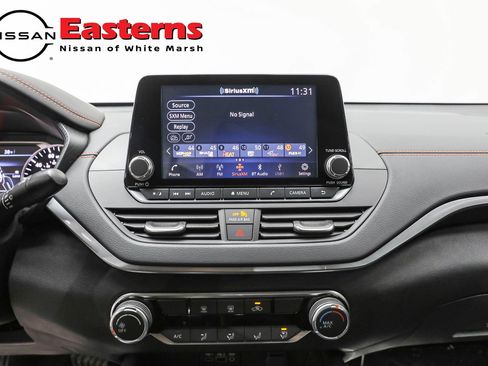 Used 2021 Nissan Altima 2.5 SR image 12