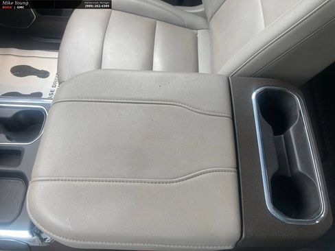 Used 2024 Chevrolet Silverado 1500 LT Trail Boss w/ Convenience Package II AWD/4WD image 40