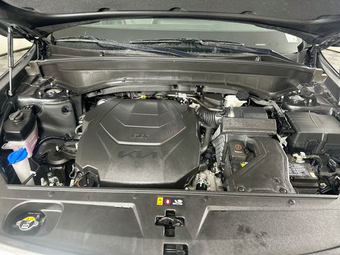 Used 2025 Kia Telluride S FWD image 35