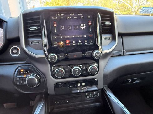 Used 2019 RAM 1500 Big Horn image 15