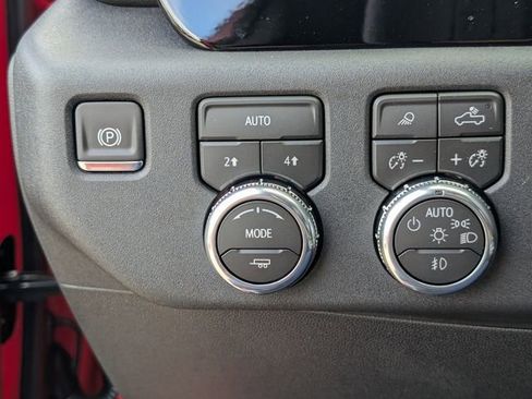 New 2026 GMC Sierra 1500 Elevation w/ Elevation Premium Package AWD/4WD image 18