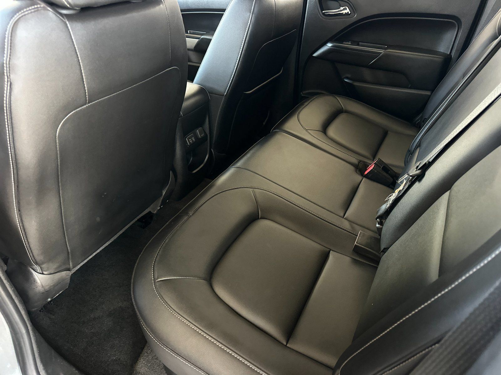 Used 2018 Chevrolet Colorado ZR2 AWD/4WD image 11