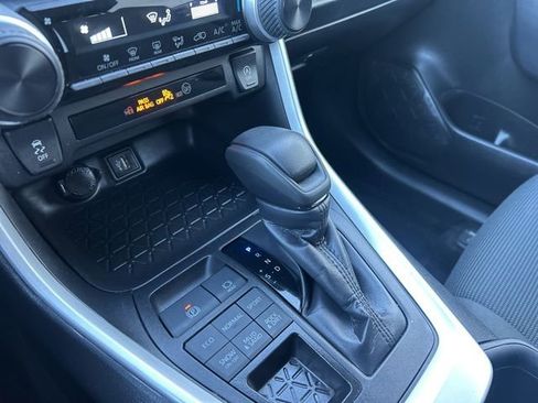 Used 2024 Toyota RAV4 LE image 20