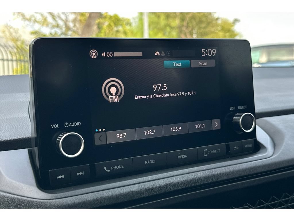 Used 2023 Honda Accord EX image 26