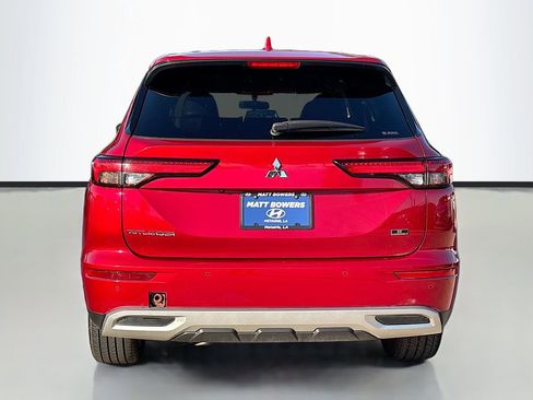 Used 2023 Mitsubishi Outlander SE image 7