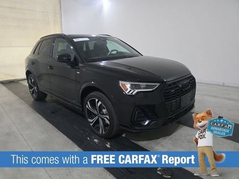 Used 2024 Audi Q3 2.0T Premium Plus w/ Premium Plus Package image 2