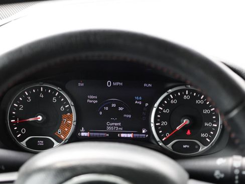 Used 2020 Jeep Renegade Trailhawk w/ Cold Weather Group image 19