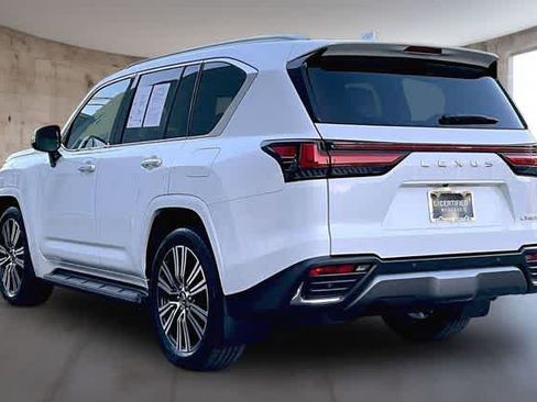 Certified 2025 Lexus LX 600 4WD w/ Accessory Package (2T) image 4