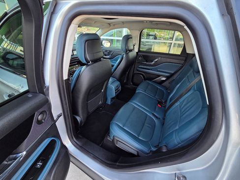 Used 2020 Lincoln Corsair Reserve w/ Equipment Group 202A image 23