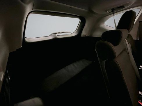 Used 2019 Honda CR-V EX image 26