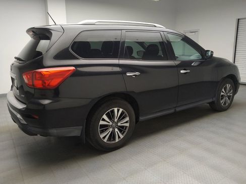 Used 2017 Nissan Pathfinder S AWD/4WD image 10