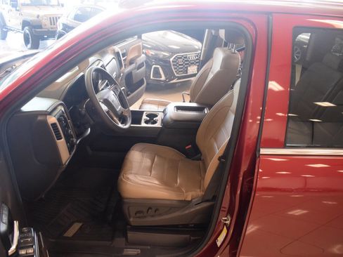 Used 2018 GMC Sierra 2500 Denali w/ Duramax Plus Package AWD/4WD image 64