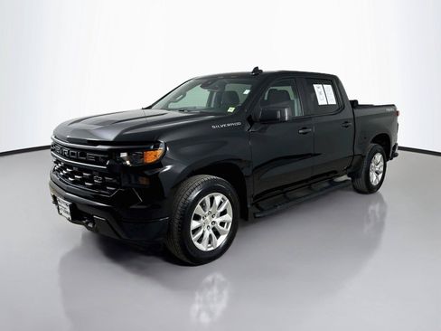 Used 2024 Chevrolet Silverado 1500 Custom AWD/4WD image 8