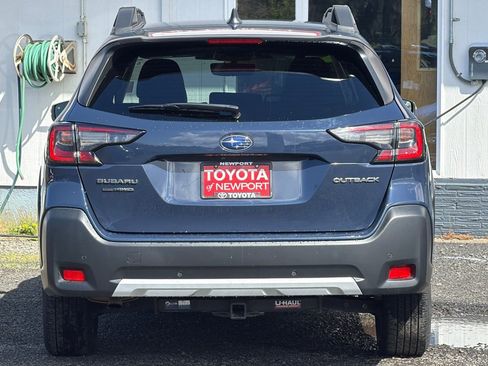 Used 2024 Subaru Outback Limited AWD/4WD image 5