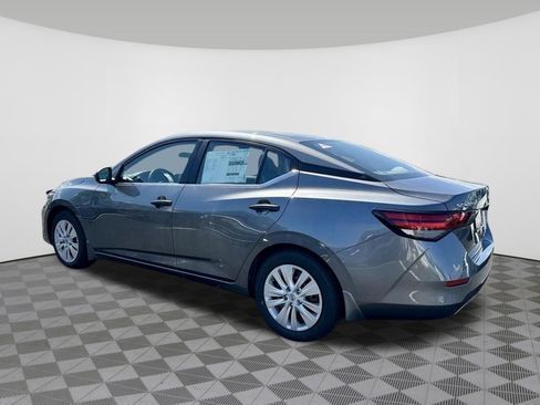 Certified 2025 Nissan Sentra S FWD image 16