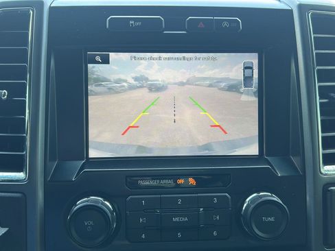 Used 2015 Ford F150 XLT w/ Equipment Group 302A Luxury RWD image 10