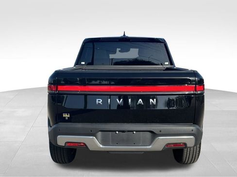 Used 2022 Rivian R1T Adventure image 4
