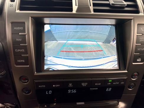 Used 2021 Lexus GX 460 Premium w/ Premium Package AWD/4WD image 19