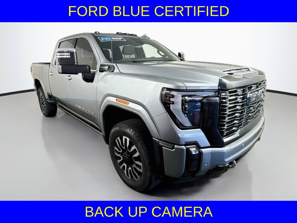 Used 2024 GMC Sierra 2500 Denali Ultimate AWD/4WD image 4