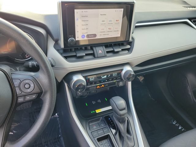 Used 2025 Toyota RAV4 XLE w/ Convenience Package FWD image 24
